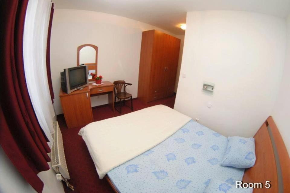 Motel Bella Italia Илиджа Экстерьер фото